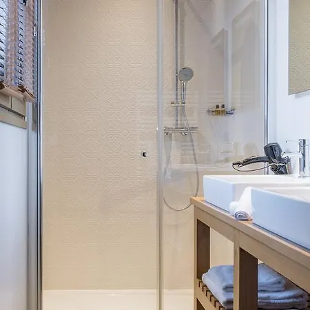 Le Clos D'emile Bed and Breakfast