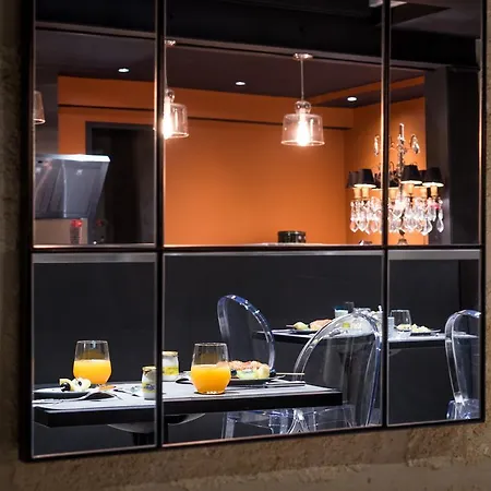 Le Clos D'emile Couette-café 2*