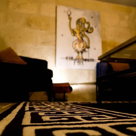 Le Clos D'emile Nocleg ze śniadaniem 2*