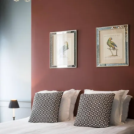 Le Clos D'emile Nocleg ze śniadaniem 2*