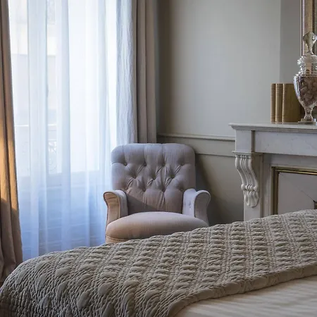 Bed & Breakfast Le Clos D'emile 2*